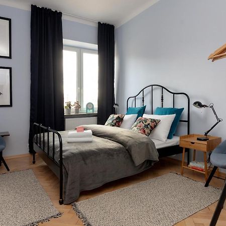 Hala Mirowska Stylish Apartment Varşovia Exterior foto